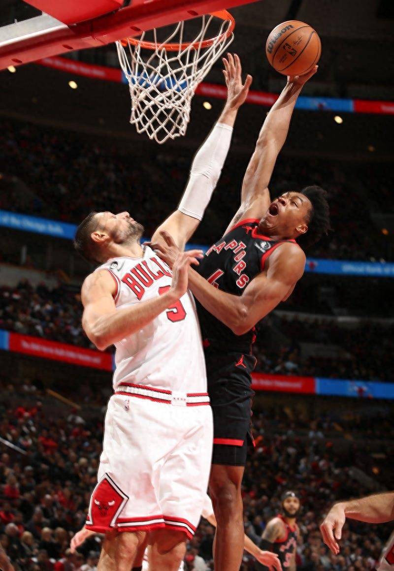 关于今夜多伦多猛龙备战NBA季后赛，战术微调细节曝光，球迷炸锅，训练强度明显提升的信息